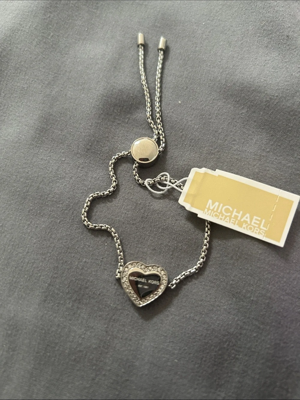 New ❤️Michael Kors Silver Heart Slider Bracelet with Crystal Pavé